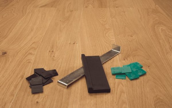ACCESSOIRES DE MONTAGE