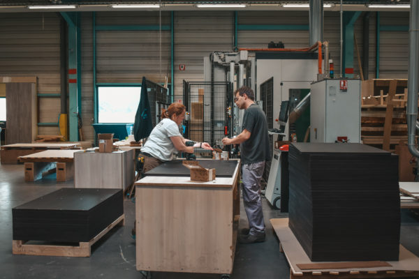 ATELIER D’USINAGE BOIS À COMMANDE NUMÉRIQUE – Image 4