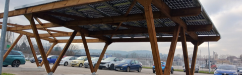 Découvrez notre ombrière photovoltaïque auto-lestée