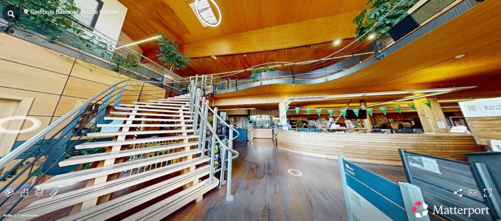 Visitez le showroom Batibois Colmar en ligne : parquet, portes, dressing, terrasse bois et plus. Immersion 360° garantie !
